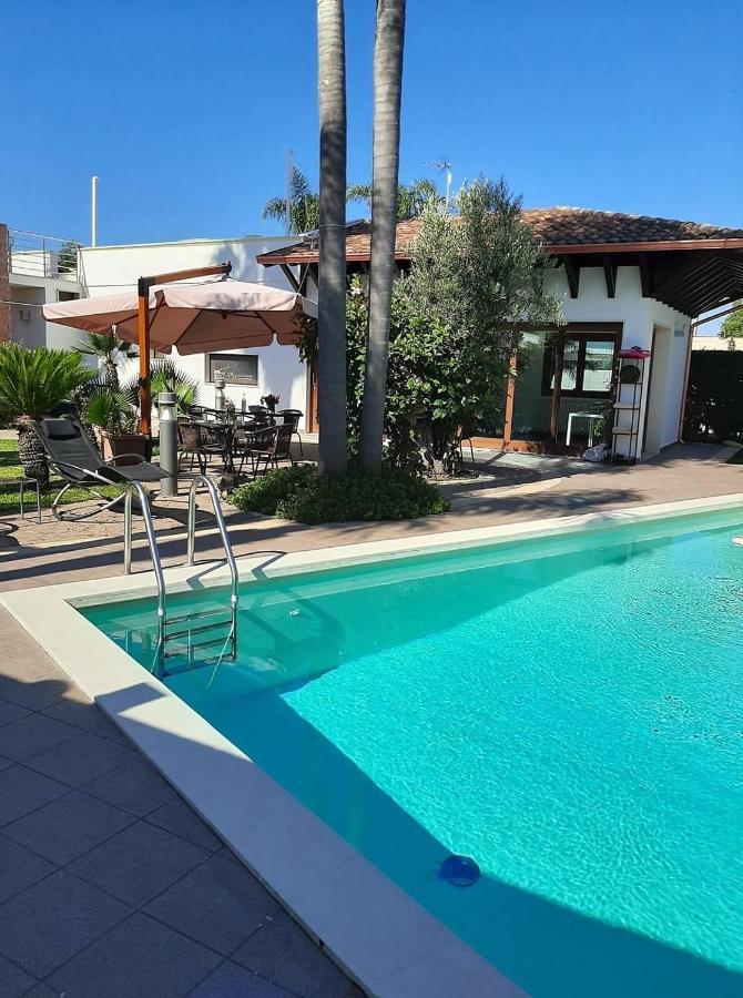 Villetta Del Salento Exclusive B&B 갈리폴리 외부 사진